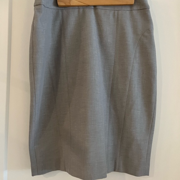 Express gray suit set - skirt - Picture 1 of 2